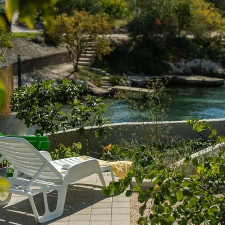 Sahara House With Two Apartments Villa Rogoznica (Sibenik-Knin)