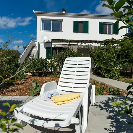 Sahara House With Two Apartments * Rogoznica (Sibenik-Knin)