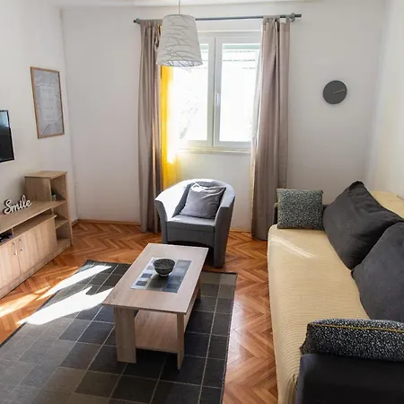 Sahara House With Two Apartments Rogoznica (Sibenik-Knin)